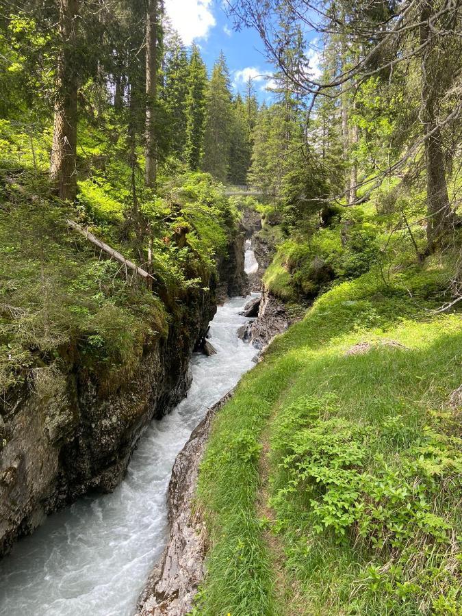 Dachwohnung In Der Mitte Von Laax-Dorf Экстерьер фото